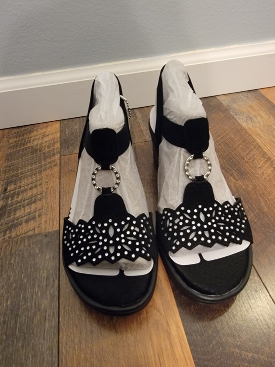 Skechers Shoes - Skechers Queen B Wedge Sandals